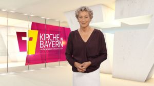 Bernadette Schrama moderiert "Kirche in Bayern" am Sonntag, 19. Juli.
