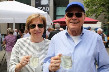 Ingrid (73) und Hans Peter Weippert (79) aus Würzburg feiern dieses Jahr ihr 50. Ehejubiläum.