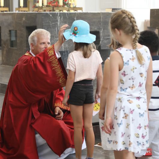 Mit einem Gottesdienst mit und für Familien mit Bischof Dr. Franz Jung ist am Sonntag, 9. Juli, die Kiliani-Wallfahrtswoche zu Ende gegangen.